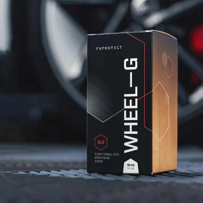 FX Protect WHEEL-G B-2 Felgenbeschichtung – Verpackung im Einsatz vor Felge